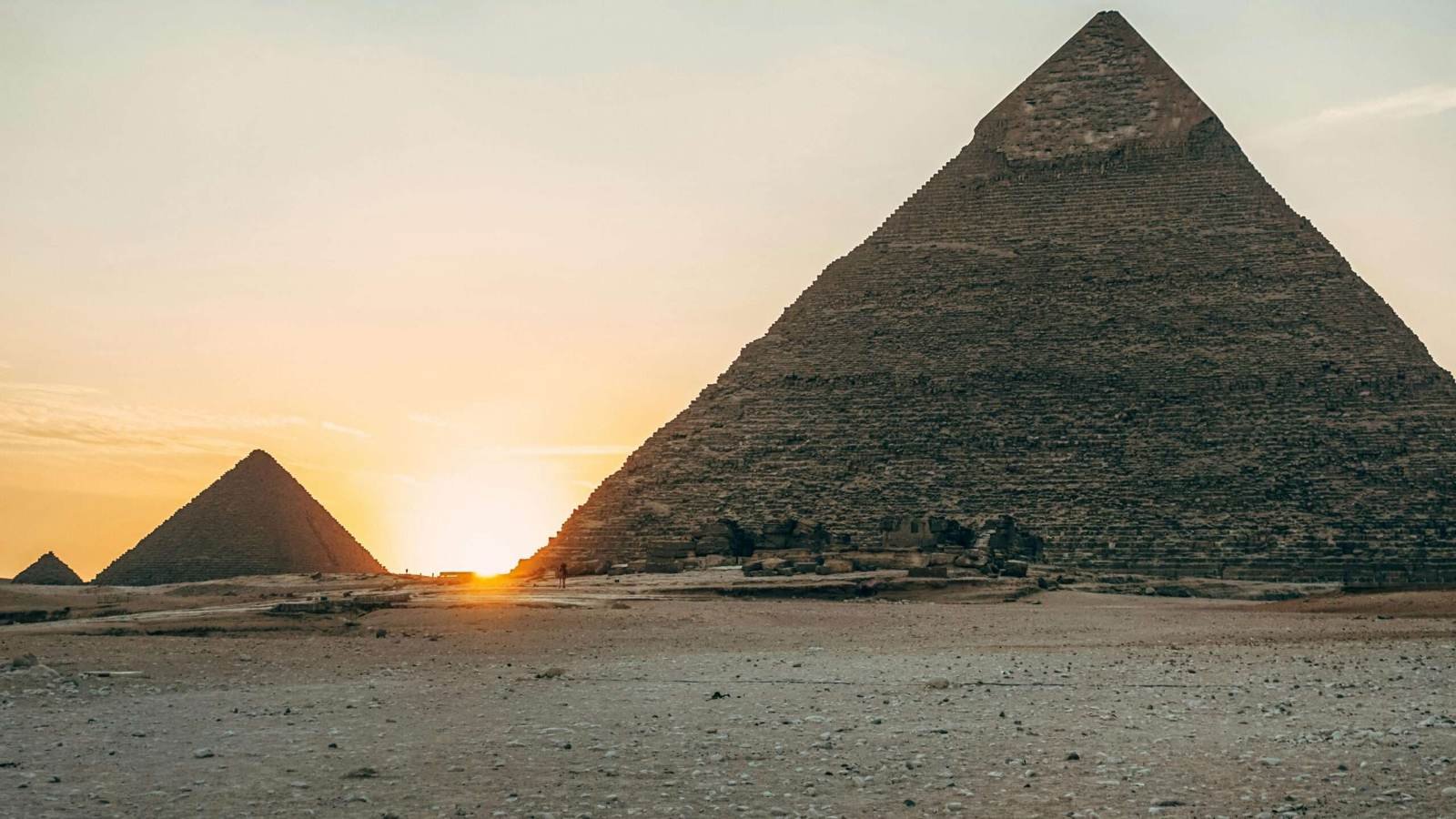Cairo, Alexandria & Fayoum: Mediterranean to Oasis